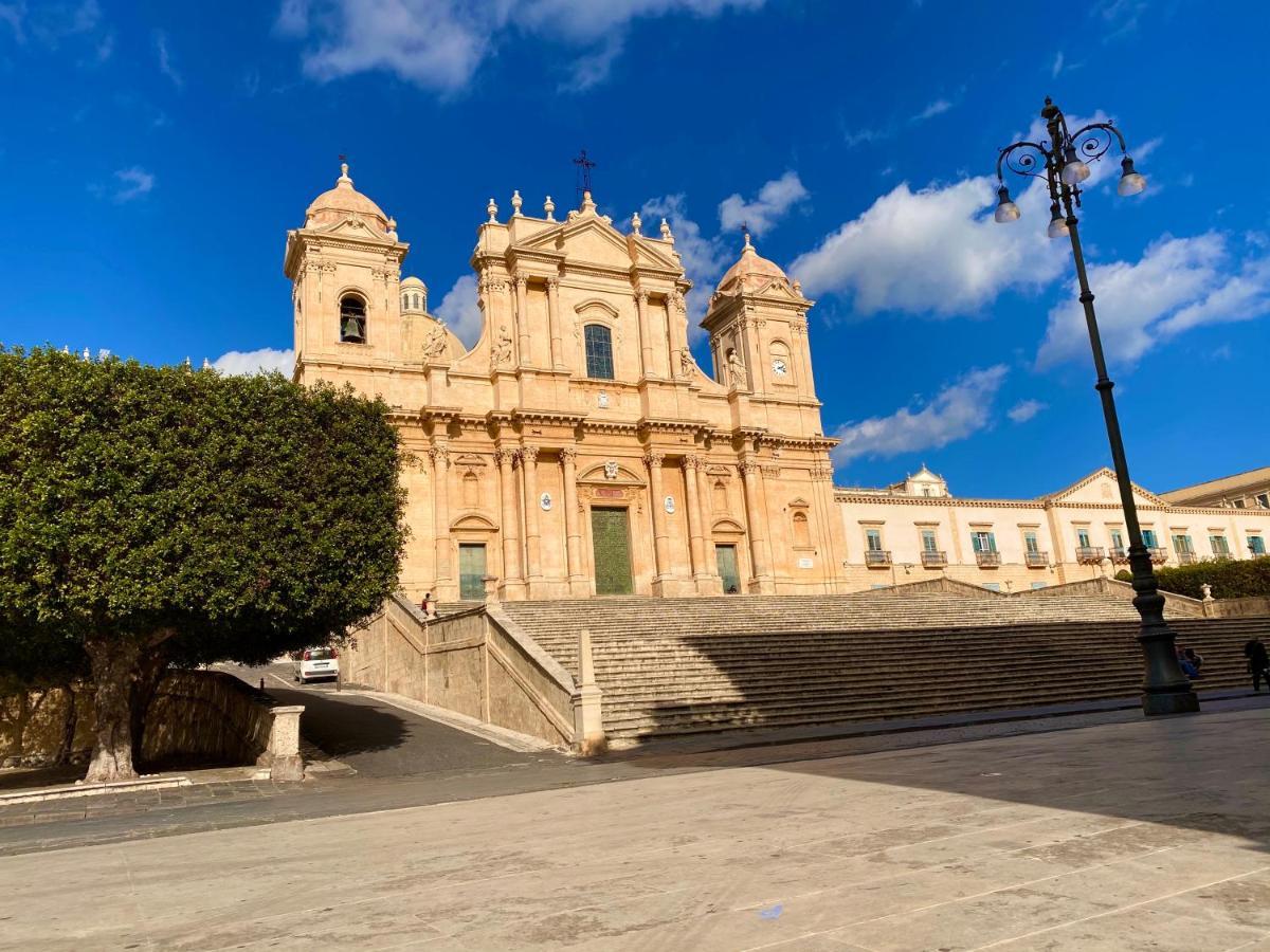 Апартаменты Casa Rurale Noto Antica Экстерьер фото