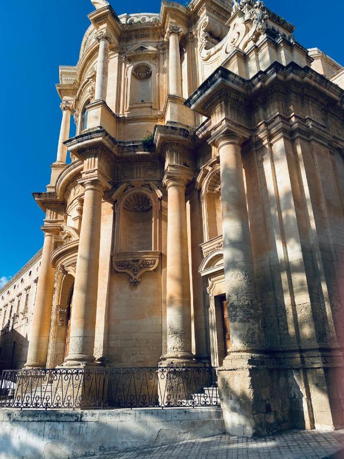 Апартаменты Casa Rurale Noto Antica Экстерьер фото